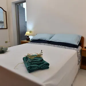 casa-vacanze-zuccarello.sicilyhotelsitaly.net/